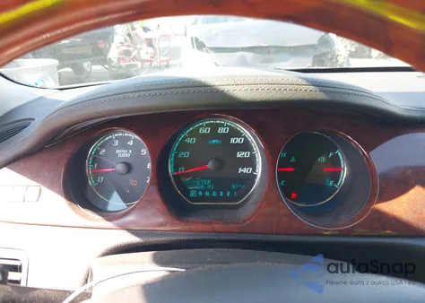 2010 Buick Lucerne Super from USA, damaged, VIN 1G4HH5E91AU112621